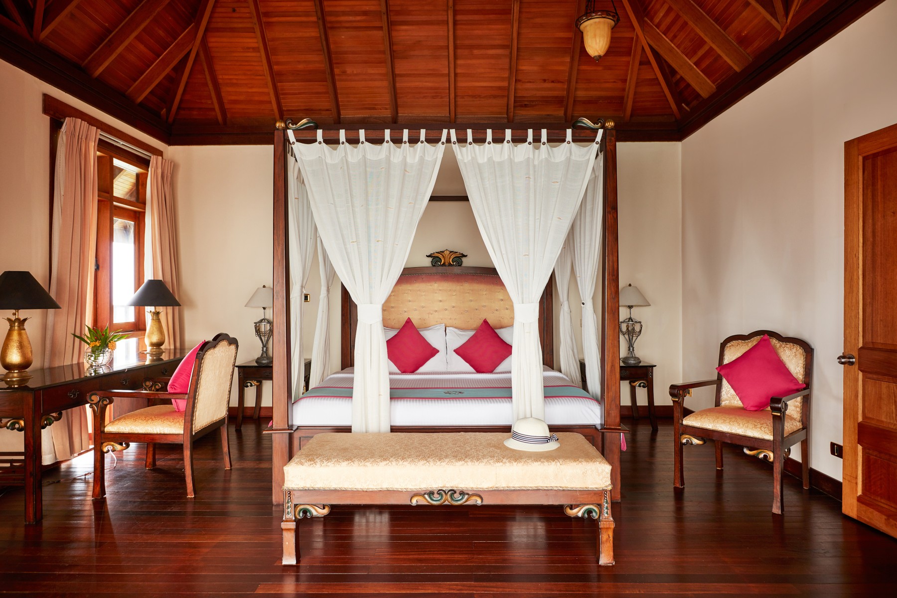 2-Bedroom Water Villa with Pool